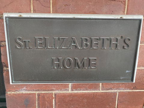St. Elizabeth's Home - Whitsundays Accommodation 1