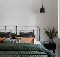St.Etienne Daylesford - Whitsundays Accommodation