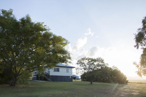 Stockton Rise Country Retreats - Whitsundays Accommodation 3