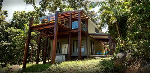 Stonewood Views - Whitsundays Accommodation 3