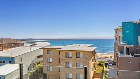 Strand Beachside 503 - Whitsundays Accommodation 2
