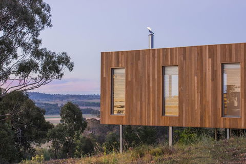 Strikes Mudgee - Whitsundays Accommodation 3
