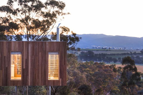 Strikes Mudgee - Whitsundays Accommodation 0