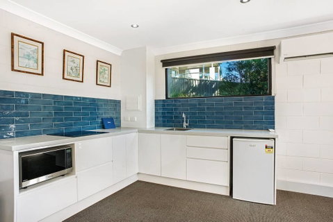 Studio 4 - Whitsundays Accommodation 2
