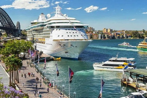 STUNNING SYDNEY HOME 6 - Whitsundays Accommodation 3