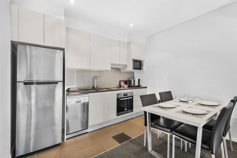 Stunning Views On The 41st Floor - Whitsundays Accommodation 2