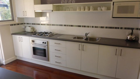 Subistay - Whitsundays Accommodation 3