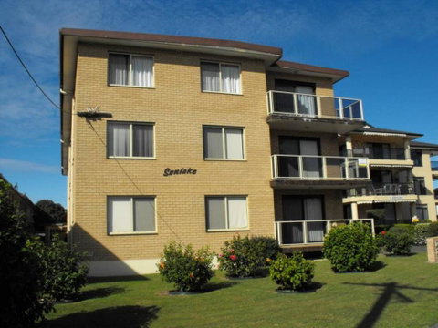 Sunlake Unit 9, 82 Little Street, Forster - Whitsundays Accommodation 0