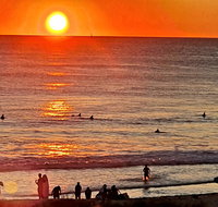 Sunset on Esplanade - Whitsundays Accommodation