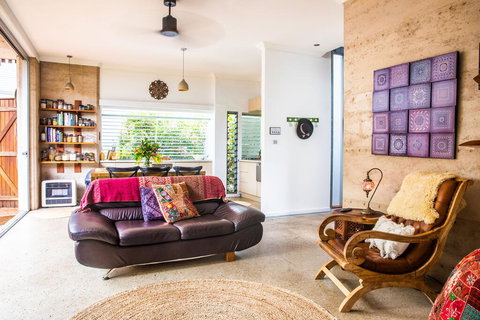 Sunworship Villas 3 And 4 - Whitsundays Accommodation 1