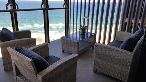 Supercar Fan's Dream - Track Side Apartment #1 - Whitsundays Accommodation 1