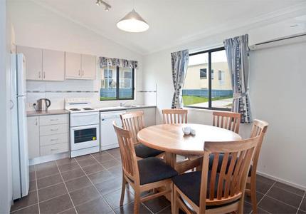 Surf Beach Narooma Holiday Park - Whitsundays Accommodation 1