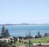 Surf Break  Ocean Break - Whitsundays Accommodation