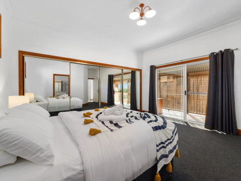 Surf Mist - Whitsundays Accommodation 3