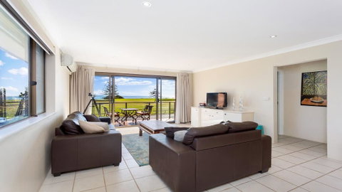 Surfspray 3 - Pebbly Beach - Whitsundays Accommodation 0