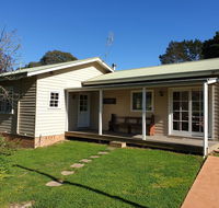 Sutton Forest Cottage - Whitsundays Accommodation