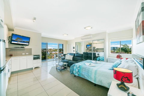 Suttons Beach Apartments - Whitsundays Accommodation 1
