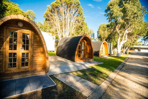 Swan Reach Holiday Park - Whitsundays Accommodation 0