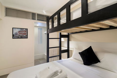 Sydney Boutique Hotel - Whitsundays Accommodation 1