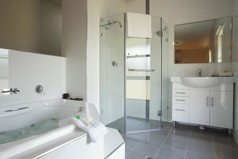 Talga Estate - Whitsundays Accommodation 2