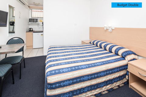 Tally Ho Motor Inn - Whitsundays Accommodation 1
