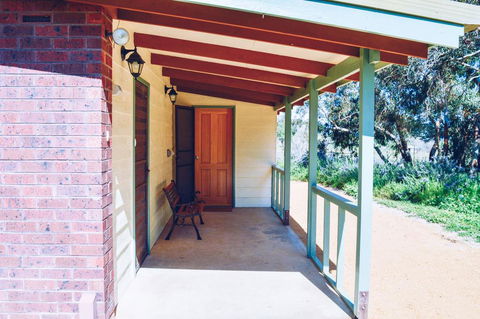 Tamu Barossa - Whitsundays Accommodation 1