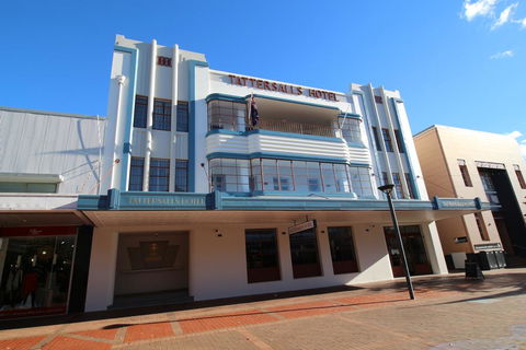 Tattersalls Hotel - Whitsundays Accommodation 0