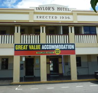 Taylors Hotel - Whitsundays Accommodation