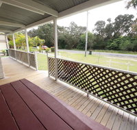 Tea Tree Lodge at Hat Head - Whitsundays Accommodation
