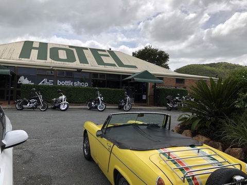 The Advancetown Hotel - Whitsundays Accommodation 1