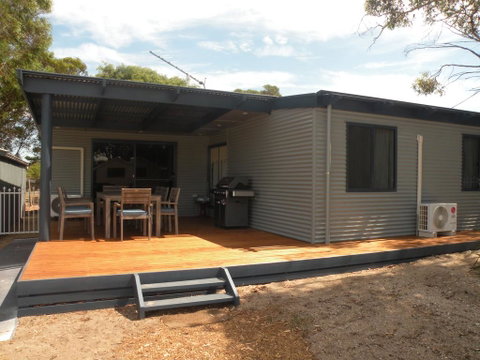 The Anchorage - Whitsundays Accommodation 0