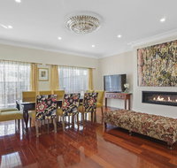 The Art House - Whitsundays Accommodation