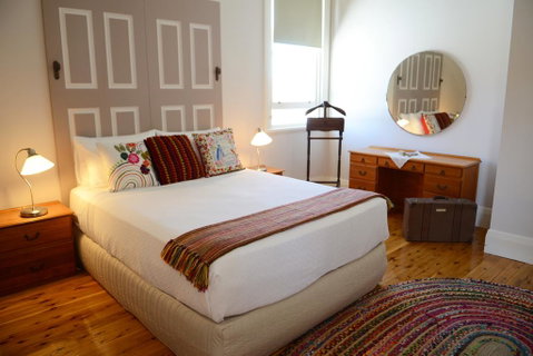 The Bank B&B West Wyalong - Whitsundays Accommodation 1