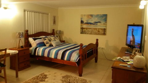 The Beach B&B Shellharbour - Whitsundays Accommodation 0
