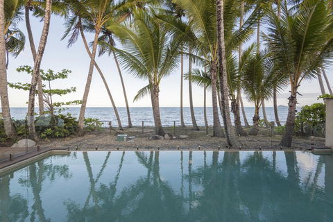 The Beach House On Newell - Whitsundays Accommodation 0