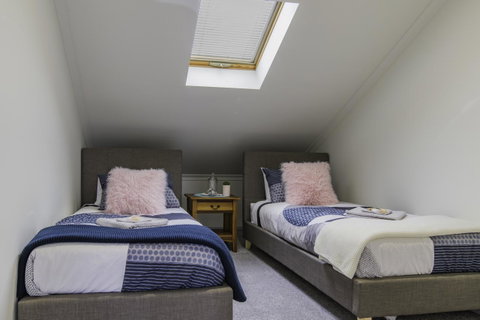 South Arm Luxury Loft - Whitsundays Accommodation 11