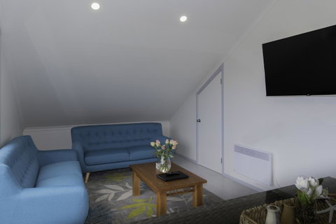South Arm Luxury Loft - Whitsundays Accommodation 4