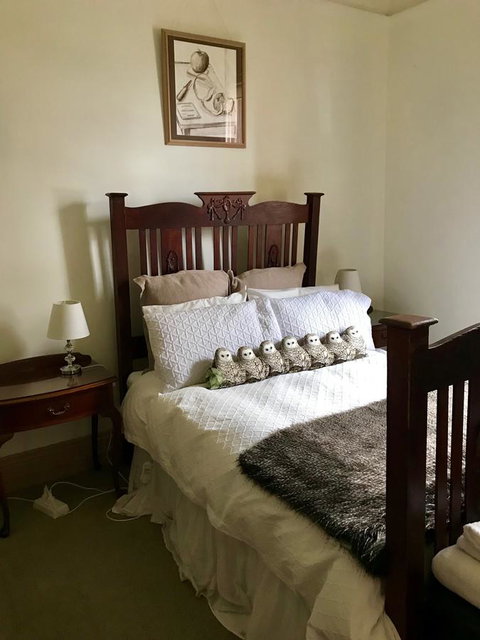 Eliza Cottage - Whitsundays Accommodation 12