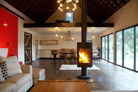 BIG.SHED.HOUSE - Whitsundays Accommodation 3