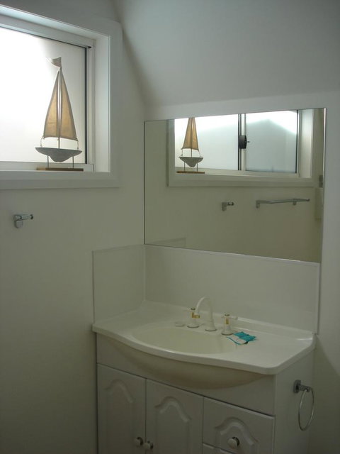 Bicheno By The Bay - Whitsundays Accommodation 11