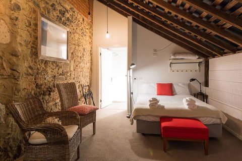 Ratho Farm - Whitsundays Accommodation 7
