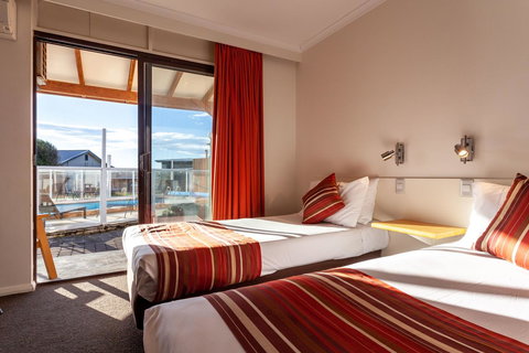 Beachfront Bicheno - Whitsundays Accommodation 25