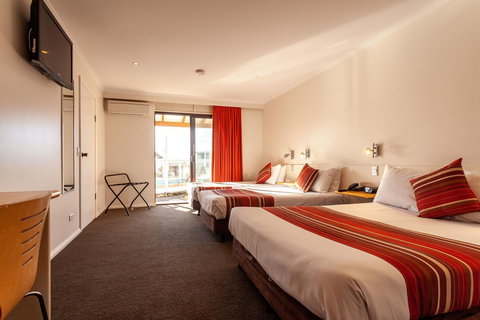 Beachfront Bicheno - Whitsundays Accommodation 26