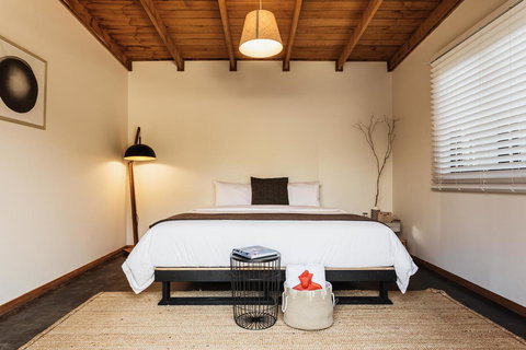 Bay Of Fires Bush Retreat - Whitsundays Accommodation 22