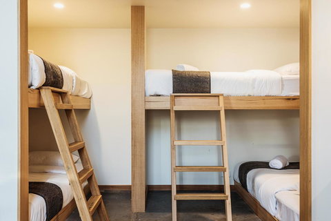 Bay Of Fires Bush Retreat - Whitsundays Accommodation 32