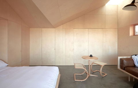 The Bae TAS - Whitsundays Accommodation 1