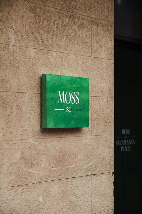 Moss Hotel - Whitsundays Accommodation 4