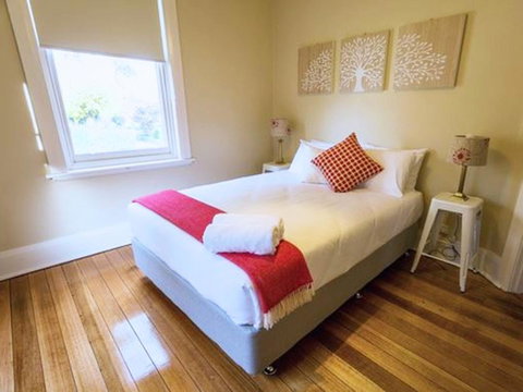 Montacute Boutique Bunkhouse - Whitsundays Accommodation 10