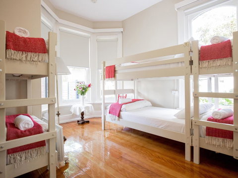 Montacute Boutique Bunkhouse - Whitsundays Accommodation 4