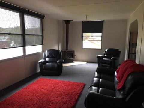 Harvey House - Whitsundays Accommodation 12